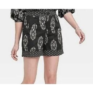 Knox Rose High Rise Relaxed Fit Pull on shorts Black Paisley